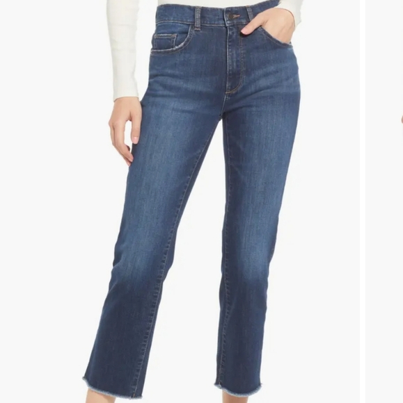 DL1961 Straight Jeans Size 30 - Picture 1 of 6